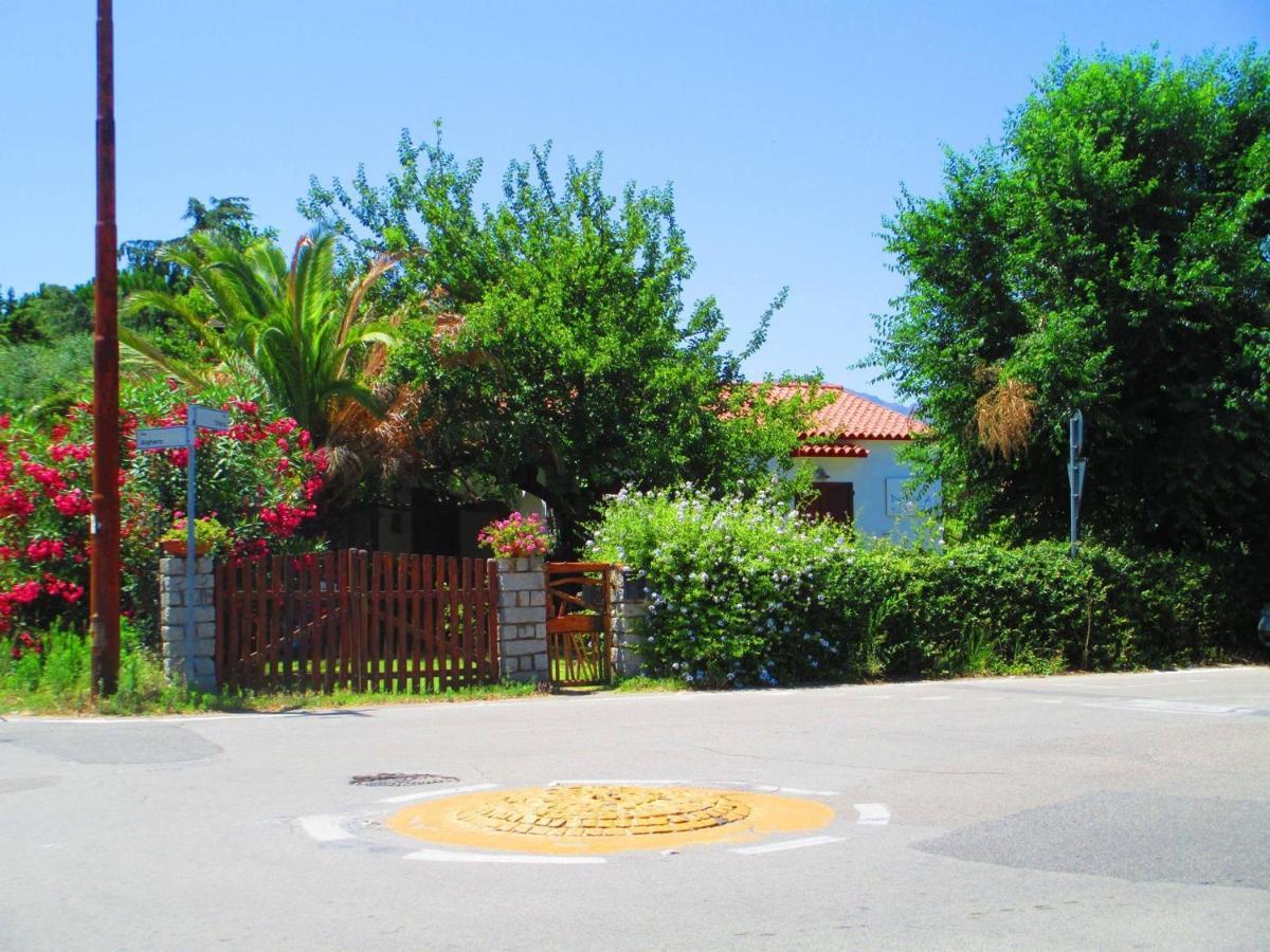 Phocea San Teodoro (Sardinia) Exterior foto